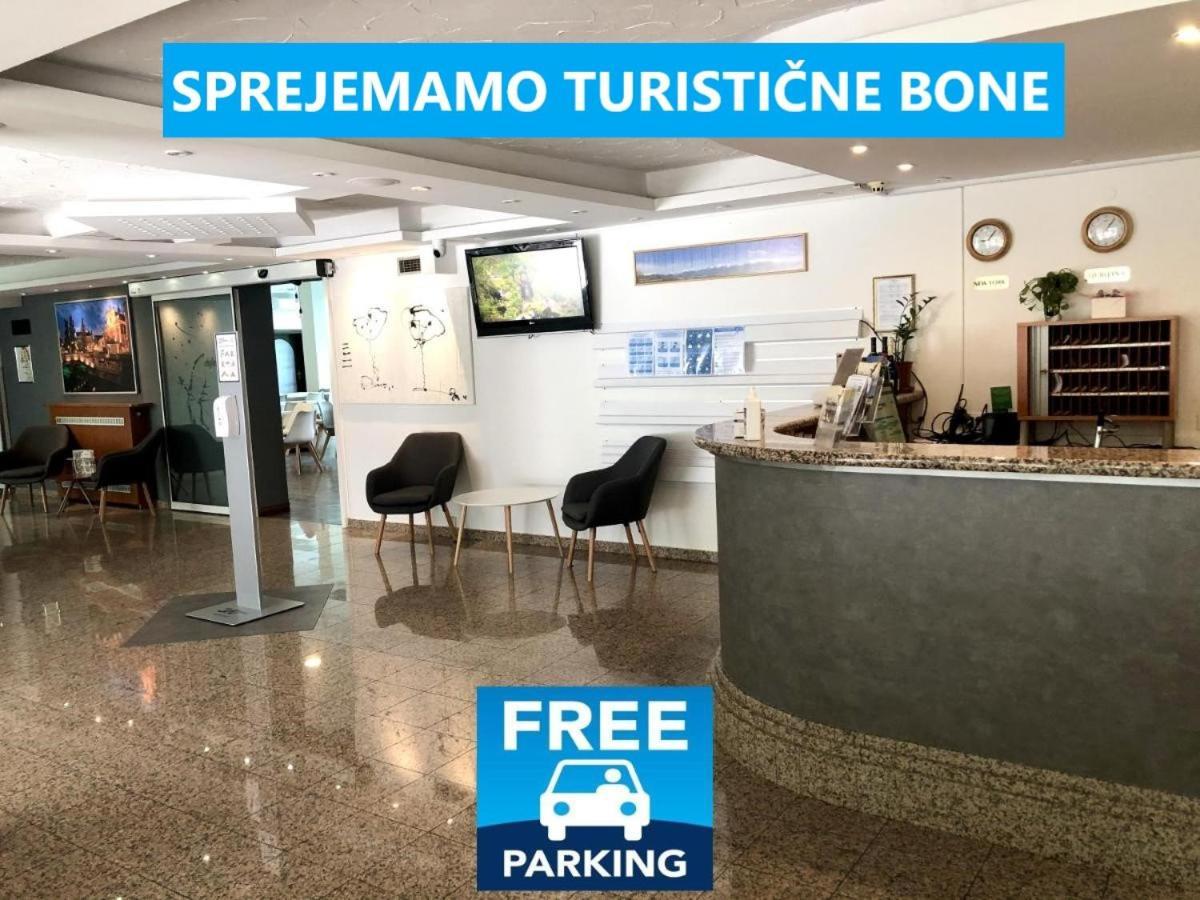 Hotel Medno Bagian luar foto
