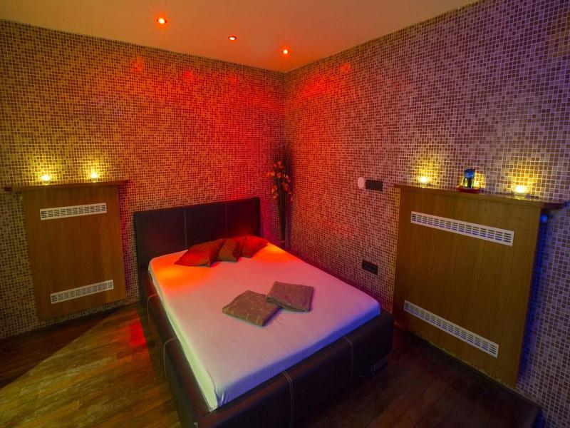 Hotel Medno Bagian luar foto