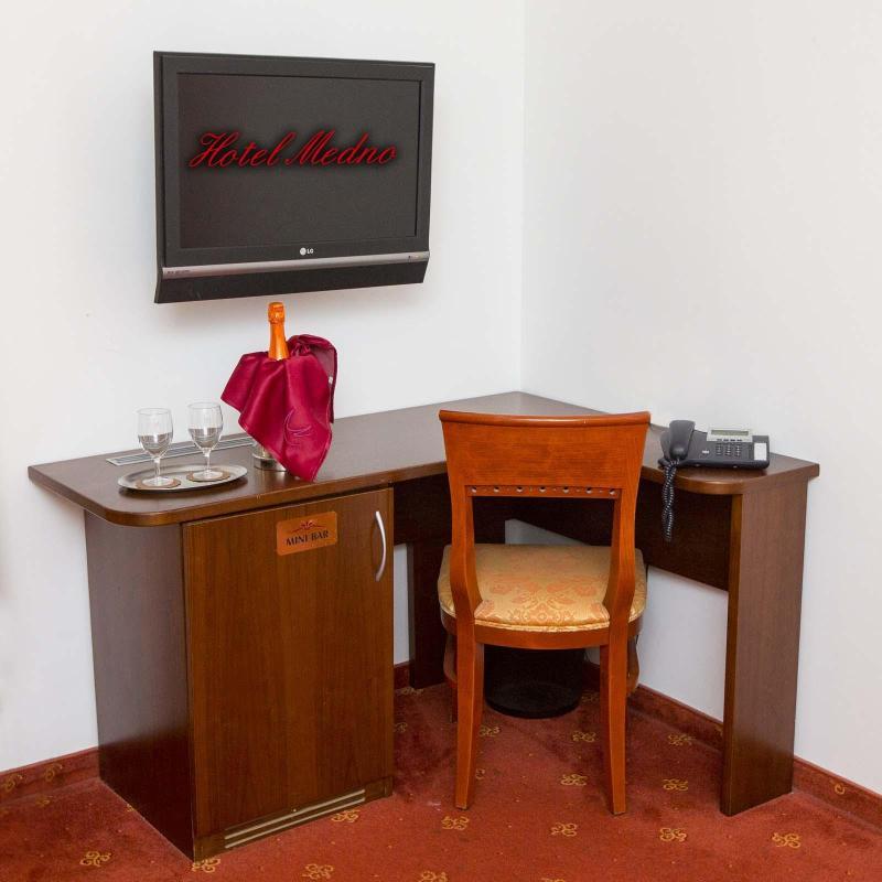 Hotel Medno Bagian luar foto